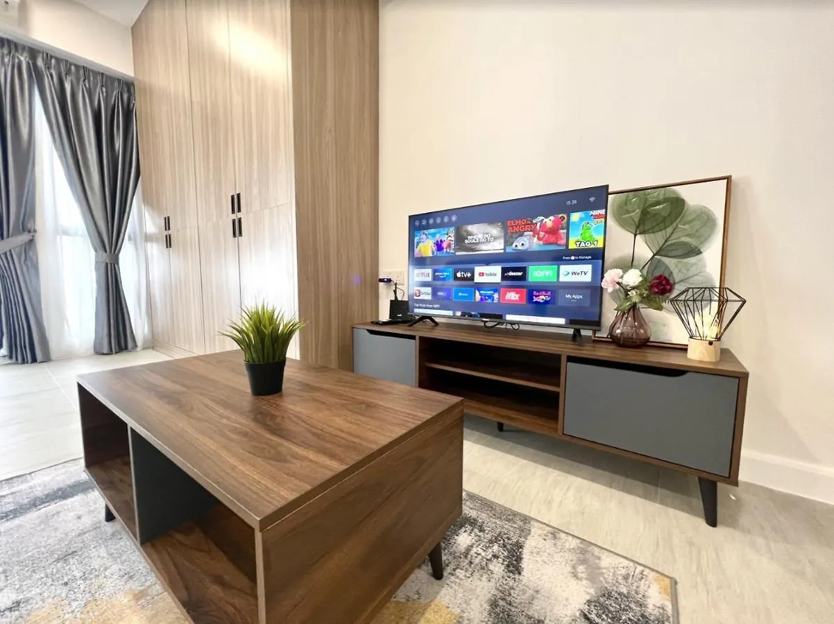 Sepang Circuit # Bell Suite Twin King Sepang Kota Warisan Klia - Near Klia 0*,